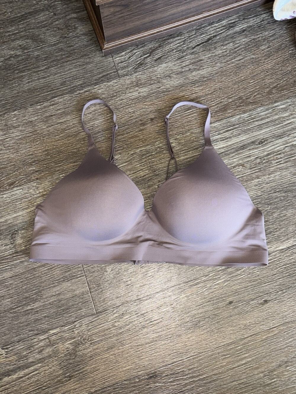 Maidenform 36 B Barely There Underwired T Shirt Bra